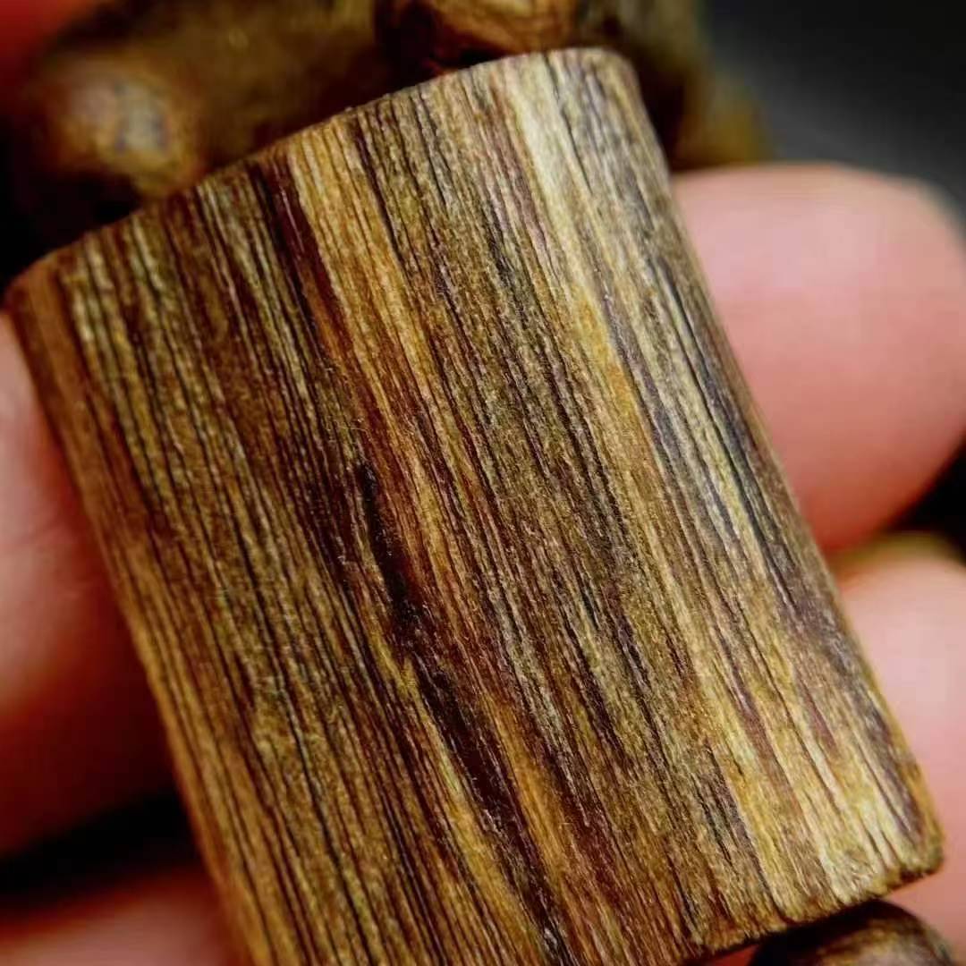 White Kynam Agarwood Double-row bracelet