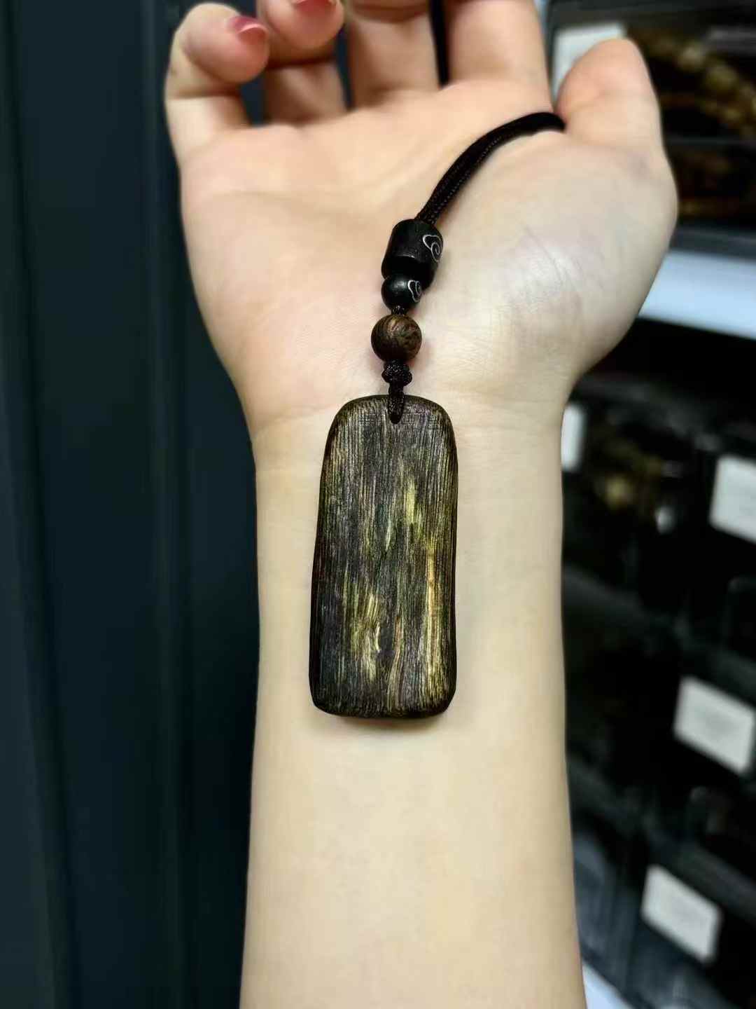 High-oil Agarwood Sarira Pendant