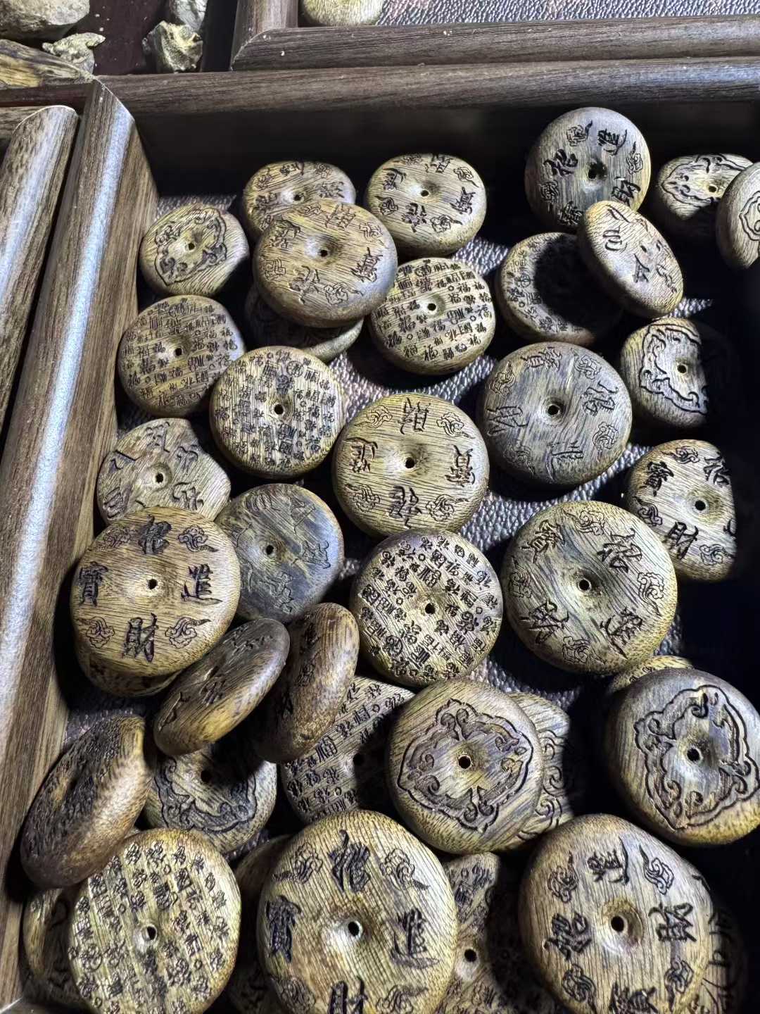 Agarwood Ping an button pendant Additional inscription lettering ancient-style elegant pendant