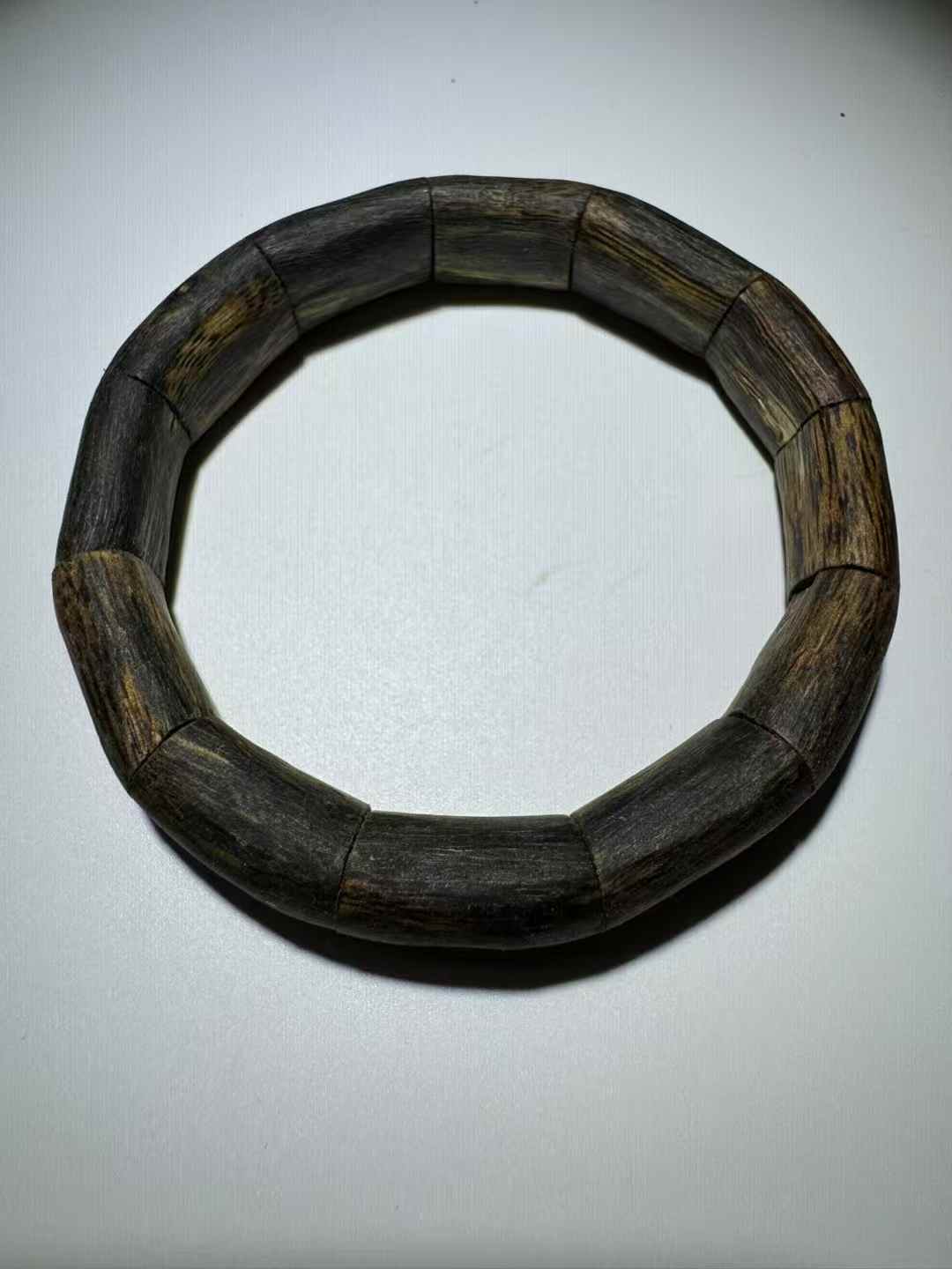 Natural agar wood chenxiang men's and women's bracelet,bestseller of 2025