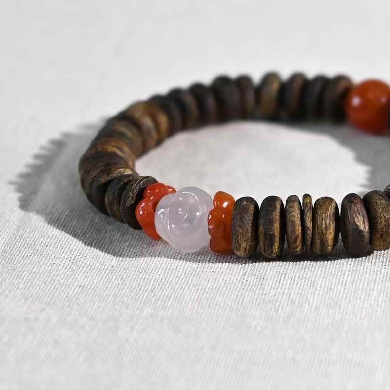 Women's sinking water green Qinan agarwood random-shaped beads Nanhong DIY bracelet 10g