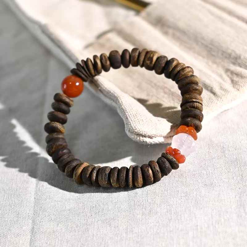 Women's sinking water green Qinan agarwood random-shaped beads Nanhong DIY bracelet 10g