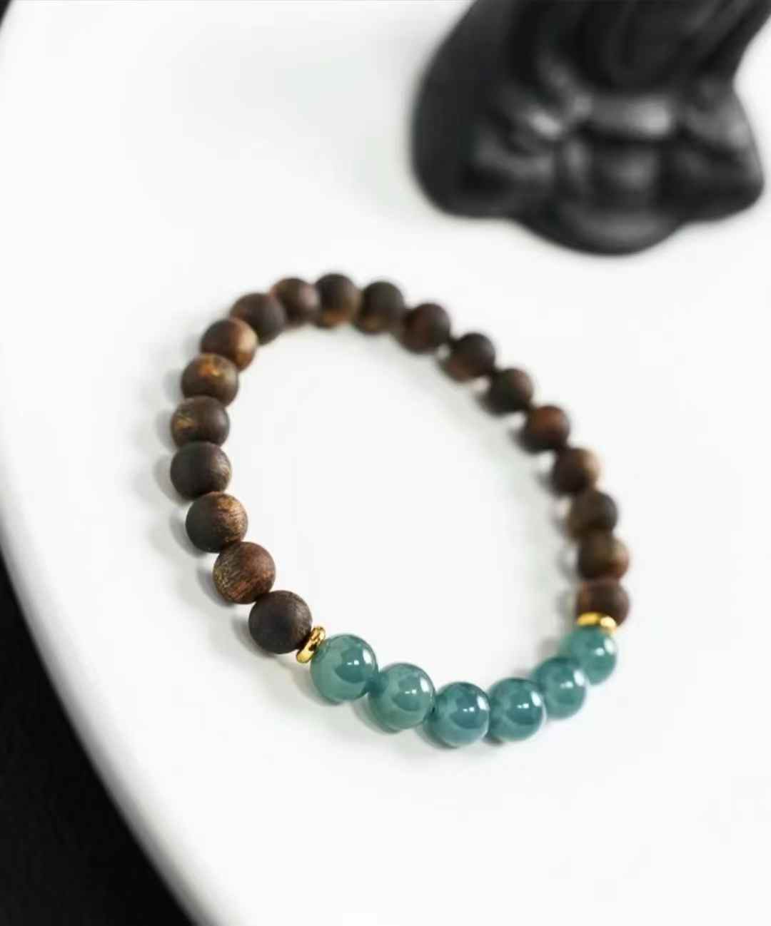 Natural Kynam Agarwood paired with blue water jade single-ring bracelet