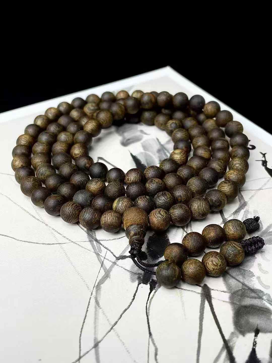 Black Kynam Agarwood Soft Oil Beads multi-loop bracelet 0.7*108 beads 9.9 points underwater