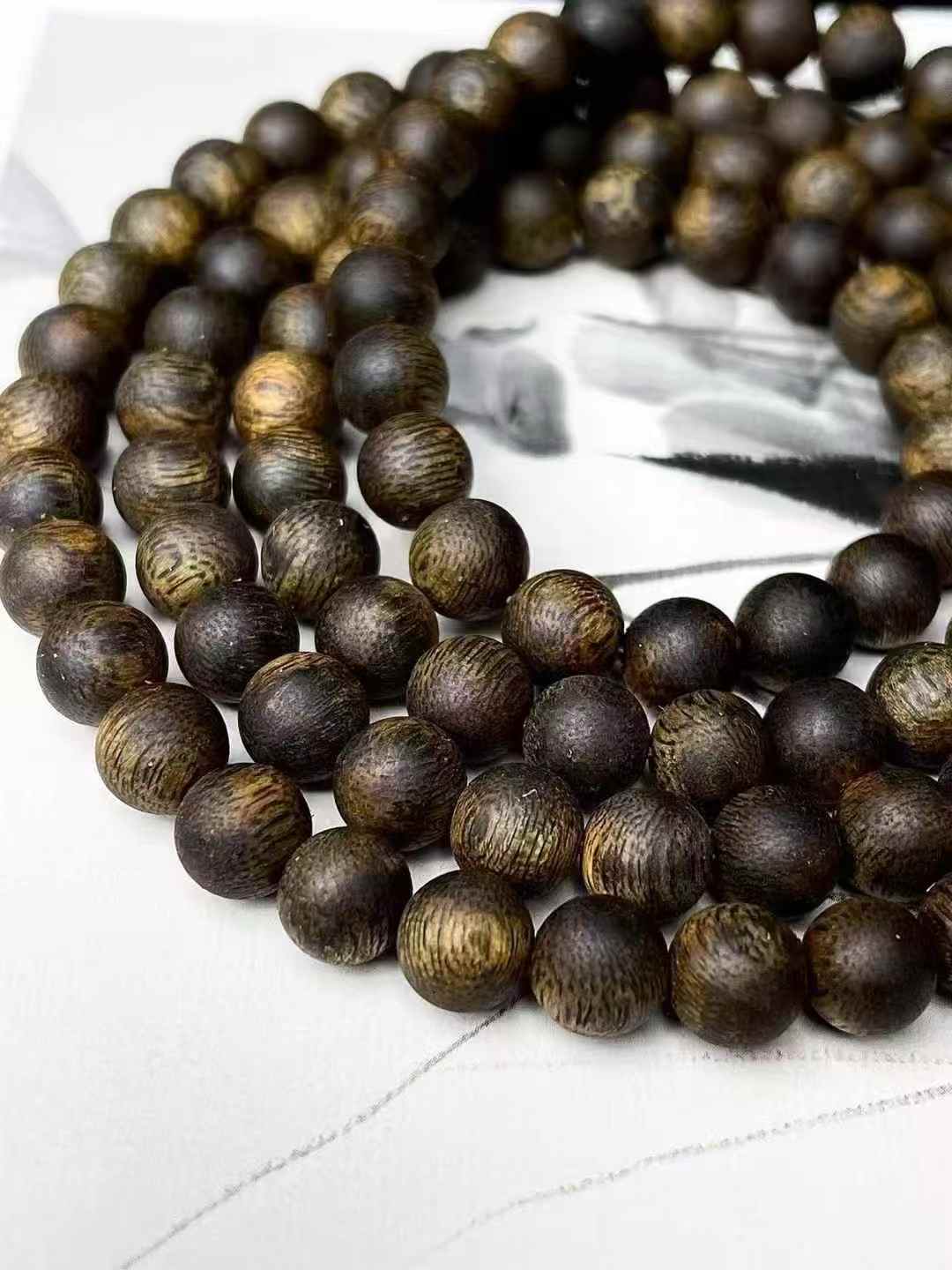Black Kynam Agarwood Soft Oil Beads multi-loop bracelet 0.7*108 beads 9.9 points underwater