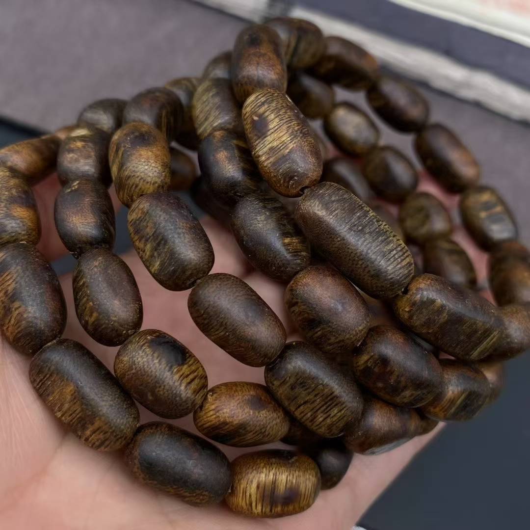 Purple Kynam Scar-leaving random-shaped Bracelet