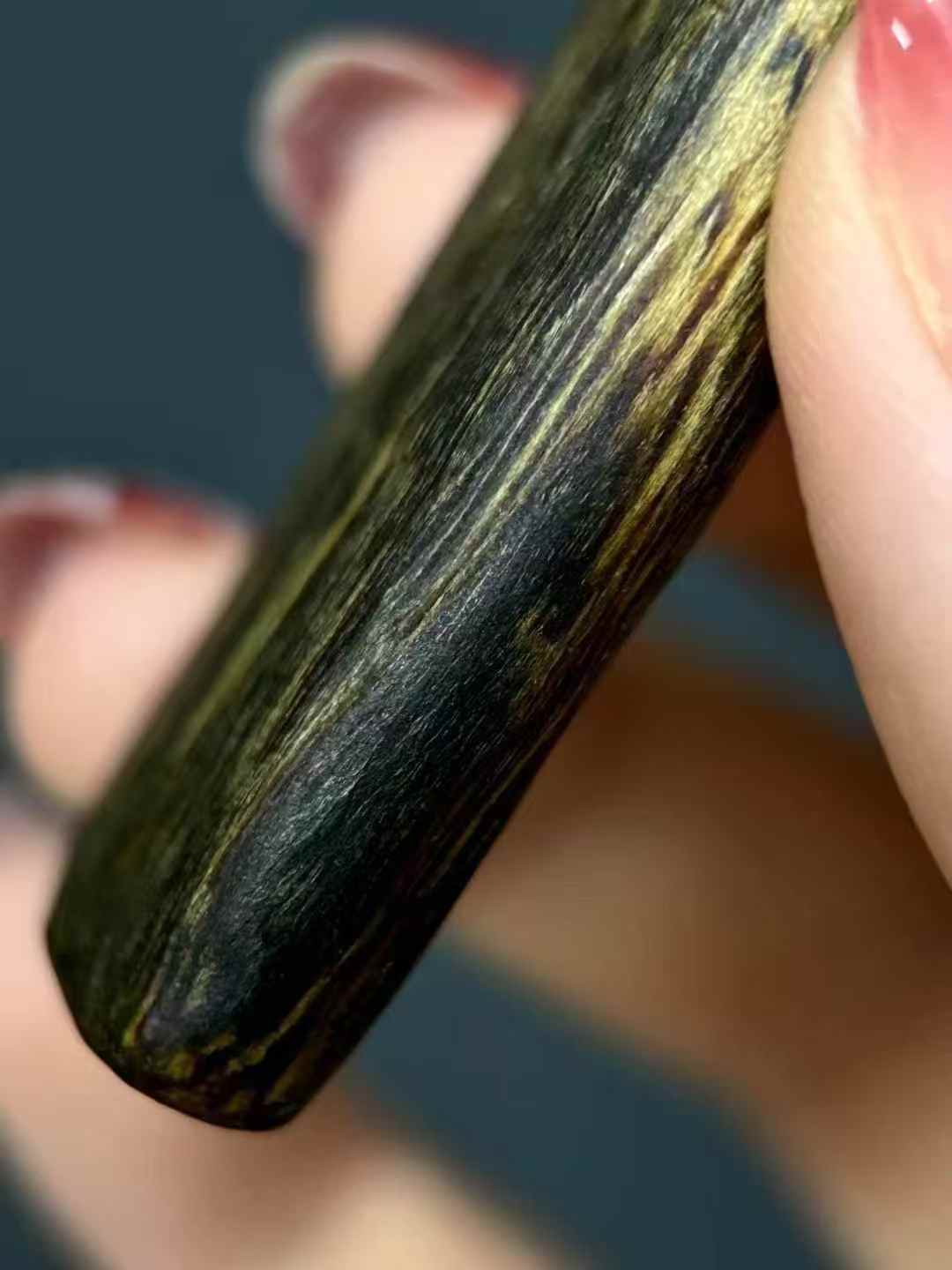 High-oil Agarwood Sarira Pendant