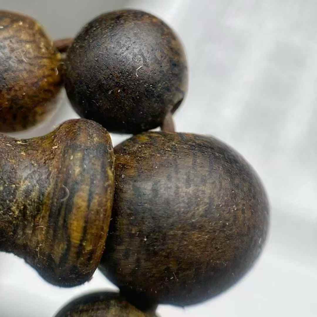 Purple Kynam Agarwood multi-loop bracelet 0.5 * 138 beads 9.9 points submerged