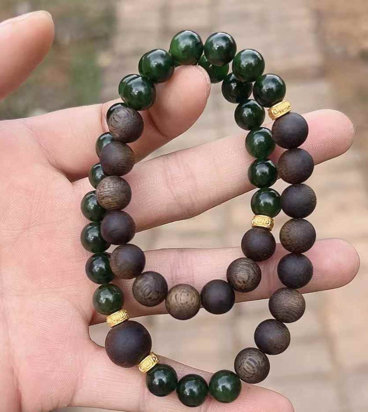 Natural Agarwood Green Jadeite DIY Multi-loop Bracelet