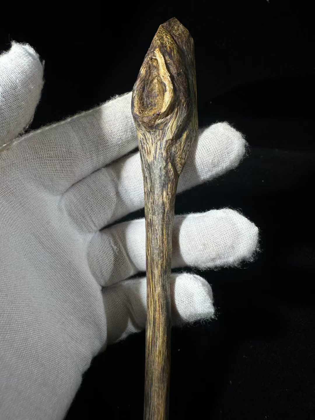Natural Agarwood hairpin Ancient  Retro style