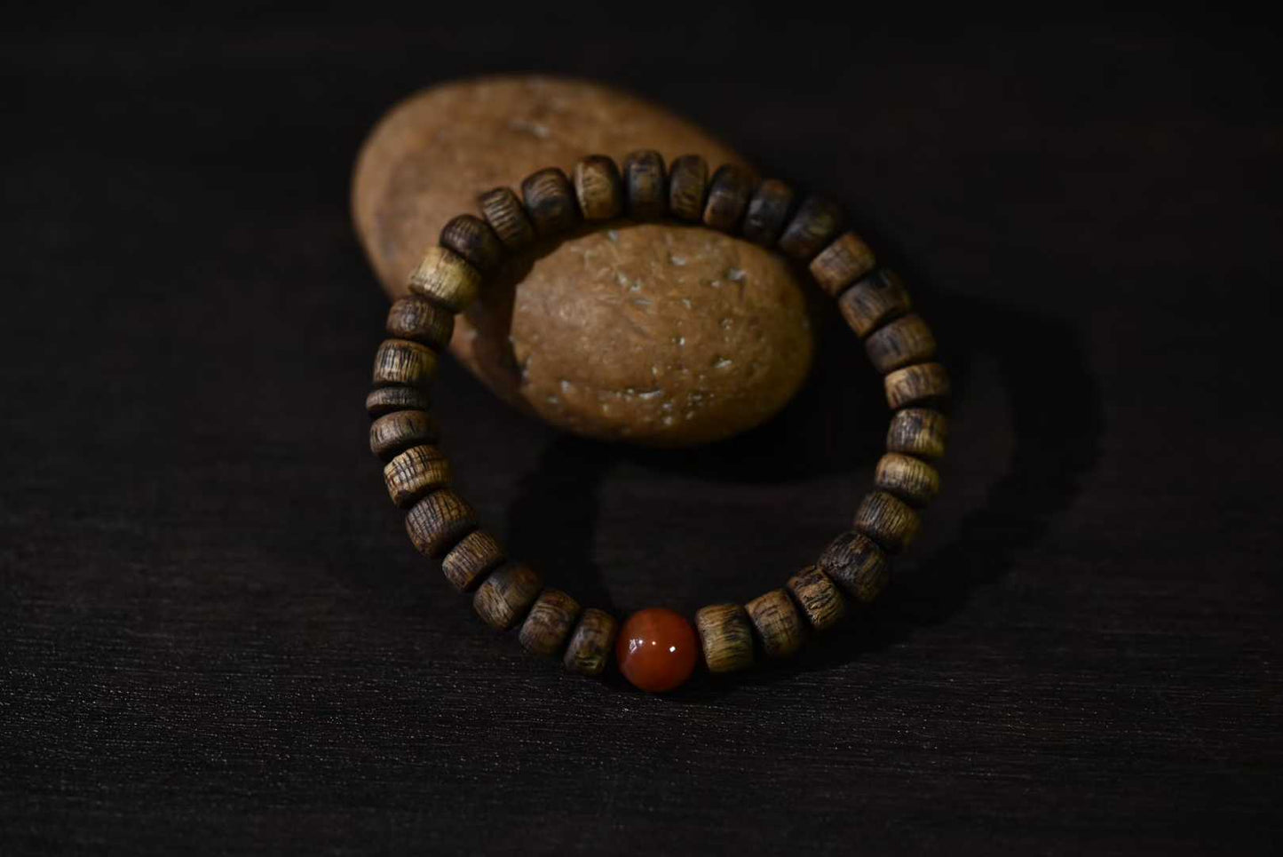 Kynam Agarwood Red Agate DIY design Bracelet 6g+