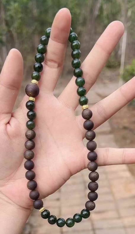 Natural Agarwood Green Jadeite DIY Multi-loop Bracelet